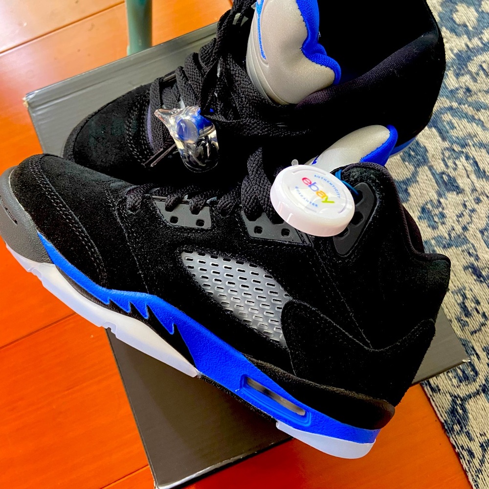 Size 5 Jordan “Blue Racer”